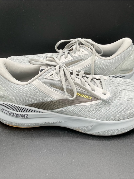 Brooks Adrenaline GTS 24 Light Gray Sneakers 11.5 narrow B main image 7